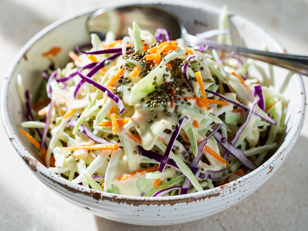 Classic Creamy Coleslaw